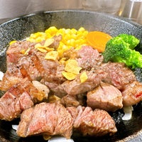 Photo taken at Ikinari Steak by YOSHINAO S. on 12/2/2023