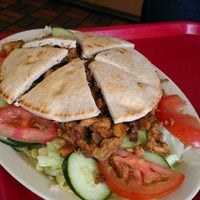 7/1/2013 tarihinde Horacio G.ziyaretçi tarafından Olympian Burgers'de çekilen fotoğraf