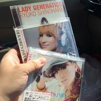 ブックオフ東広島 Bookstore