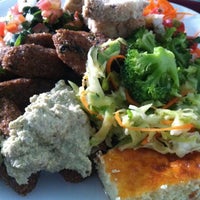 Das Foto wurde bei Alcaparra von Erro O. am 9/19/2013 aufgenommen