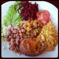 Das Foto wurde bei Cereal Brasil Restaurante Natural von Gui P. am 10/20/2012 aufgenommen