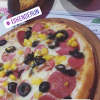 Photo taken at Pasaport Pizza by Hüseyin G. on 7/23/2019