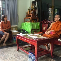 Photo taken at Wat Maha Phruettharam Worawiharn by Kanyanut S. on 1/12/2018