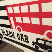 Photo taken at Black Cab Burger by Kata S. on 2/21/2018