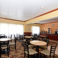 12/5/2014 tarihinde Quality Inn &amp;amp; Suites Beachfrontziyaretçi tarafından Quality Inn &amp;amp; Suites Beachfront'de çekilen fotoğraf