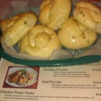 Photo taken at Bambinelli&amp;#39;s Pizza &amp;amp; Pasta by Malick D. on 11/26/2012