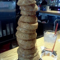 Photo taken at Red Robin Gourmet Burgers and Brews by Mike L. on 9/16/2012
