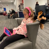 Photo taken at Delta Sky Club by Lee H. on 11/17/2022