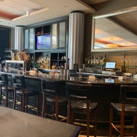 6/27/2019 tarihinde Lee H.ziyaretçi tarafından Bar 10'de çekilen fotoğraf