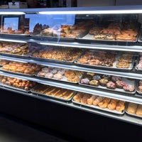 11/19/2017 tarihinde Lee H.ziyaretçi tarafından Spudnuts Donuts'de çekilen fotoğraf
