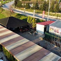 Foto diambil di Kalender Doğa Sporları &amp;amp; Cafe-Restaurant oleh Yakup K. pada 4/30/2022