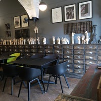 12/7/2014에 Cabinet de Vin &amp;amp; Cocotte님이 Cabinet de Vin &amp;amp; Cocotte에서 찍은 사진