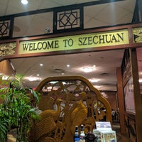 Foto tirada no(a) Szechuan Restaurant por Nick S. em 1/3/2019