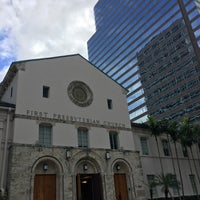 Foto tirada no(a) First Presbyterian Church of Miami por didi em 10/31/2017
