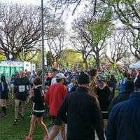 Photo taken at Maratón de Buenos Aires by Алексей П. on 10/9/2016