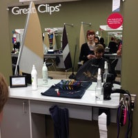 Photo taken at Great Clips by Robert S. on 12/28/2013