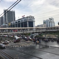 Photo taken at Ratchada-Sutthisan Intersection by Sanny K. on 5/3/2018