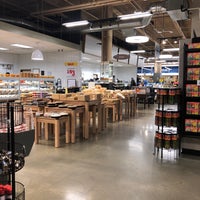 Photo taken at Mariano&amp;#39;s Fresh Market by Andrew W. on 9/19/2020