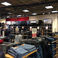 Levi's Outlet Store - 9 tips