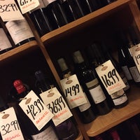 1/2/2015에 Danyel S.님이 Sip Fine Wine에서 찍은 사진