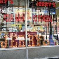 8/22/2016 tarihinde Laurence H.ziyaretçi tarafından Jerry&amp;#39;s New York Central'de çekilen fotoğraf