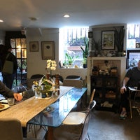 Photo taken at Ad Hoc Collective by Laurence H. on 1/2/2020