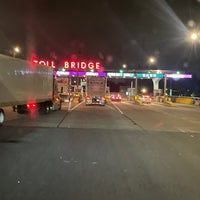 Photo taken at Chicago Skyway Toll Plaza by Lerone W. on 7/7/2022
