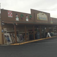 river valley feed store