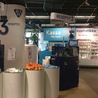 Photo taken at Ympyrätalon apteekki by Hanna K. on 3/1/2018