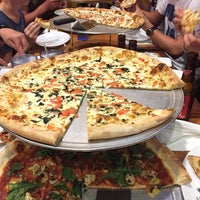 8/14/2019にMarc P.がNYPD Pizzaで撮った写真