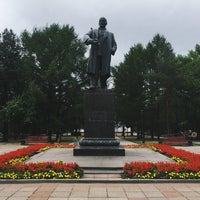 Photo taken at Памятник Ленину by Alexei B. on 8/28/2016
