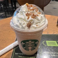 Photo taken at Starbucks by Yuichi H. on 9/3/2022
