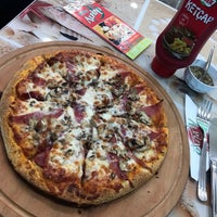 Photo taken at Pizza Alpino by D A on 4/4/2019