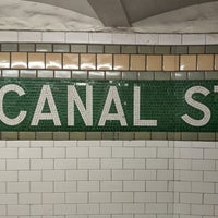 Photo taken at MTA Subway - Canal St (6/J/N/Q/R/W/Z) by Johnathan R. on 2/11/2018