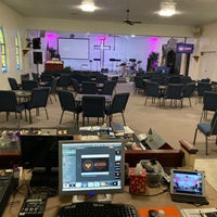 รูปภาพถ่ายที่ CrossRoads Community Church โดย BigPhatPastor เมื่อ 5/9/2021