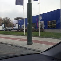Photo taken at Peugeot Uccle / Ukkel by Achille R. on 12/1/2012