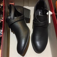 Review Payless ShoeSource