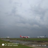 Photo taken at Runway 01R/19L by Capt. Max M. on 4/30/2023