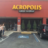 รูปภาพถ่ายที่ Acropolis Greek Taverna โดย Corey P. เมื่อ 4/14/2016