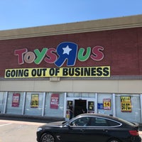 Toys r us los feliz sales