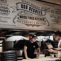 Photo taken at 800° Woodfired Kitchen by Jay F. on 10/18/2018