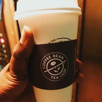 Снимок сделан в The Coffee Bean &amp;amp; Tea Leaf пользователем Jay F. 2/1/2020
