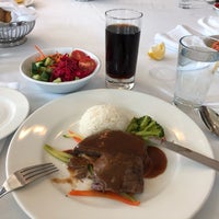 Das Foto wurde bei Spice Market Restaurant - Adana HiltonSA von Gürkan A. am 6/11/2019 aufgenommen