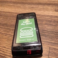 Photo taken at Shake Shack by Lee D. on 7/29/2018