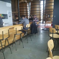 3/31/2018にRob H.がUpland Brewing Company Brew Pubで撮った写真