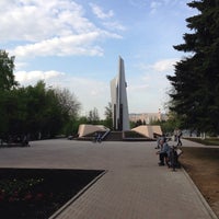Photo taken at Площадь Победы by Эдуард М. on 5/13/2015