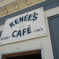 Photo taken at Renee&amp;#39;s Cafe by Adí on 9/22/2013