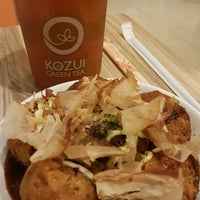 Photo taken at Kozui Green Tea by Penny T. on 11/21/2016