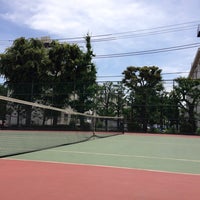 Photo taken at 玉川野毛公園テニスコート by siam b. on 6/1/2013