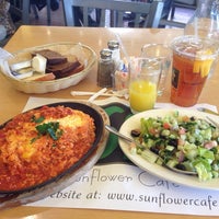 Photo taken at Sunflower Cafe - Brooklyn by Joe W. on 2/23/2014